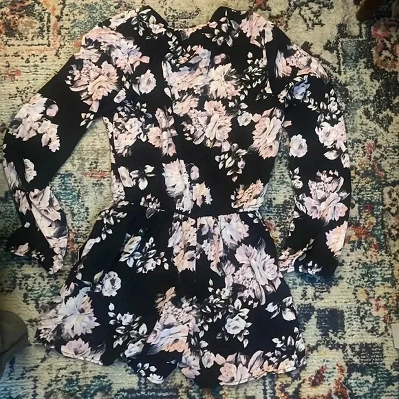 Saks Fifth Avenue Romper - Picture 3 of 3